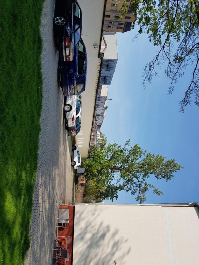 Hotel Medaillon Magdeburg Ngoại thất bức ảnh