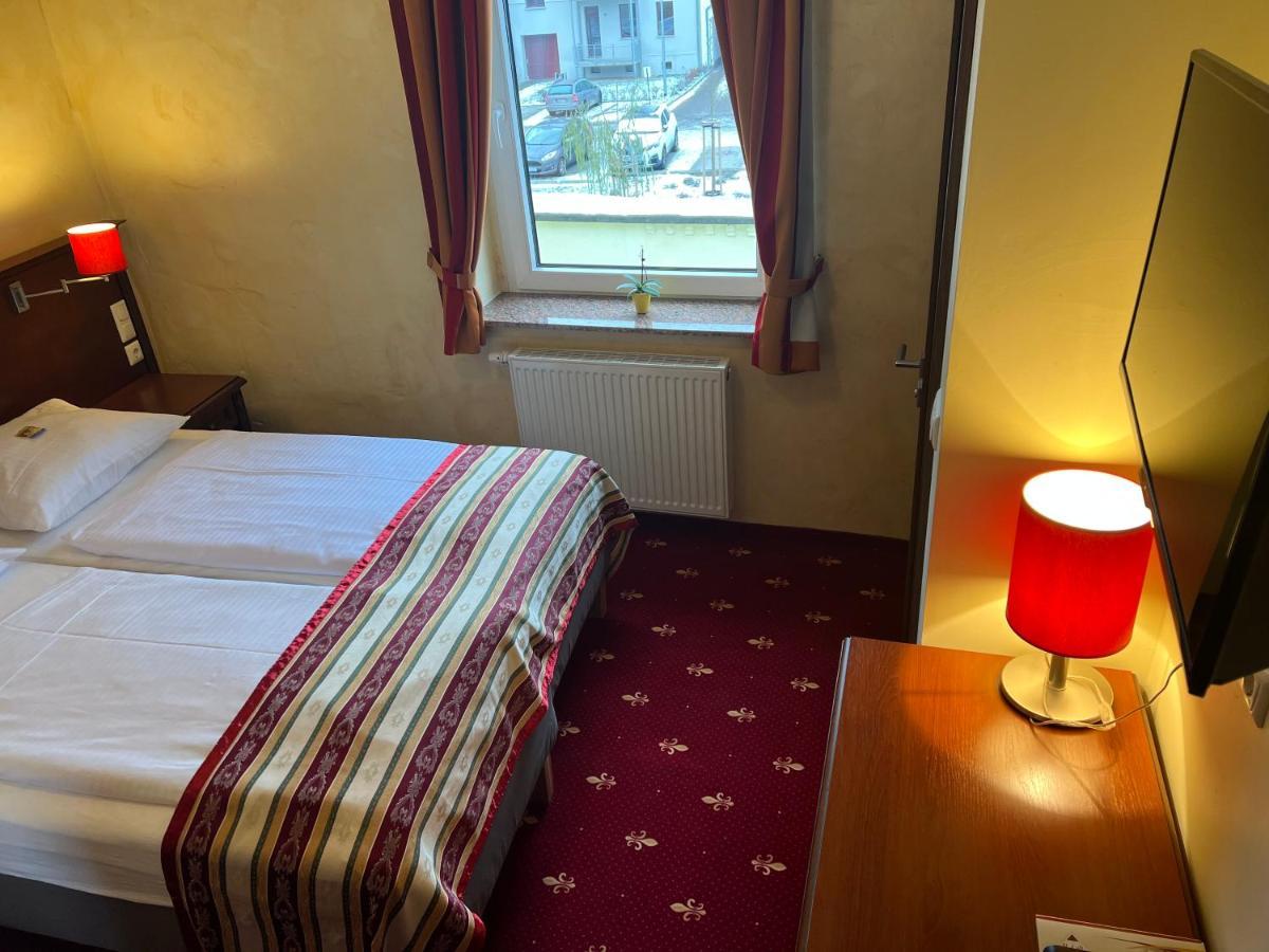 Hotel Medaillon Magdeburg Ngoại thất bức ảnh