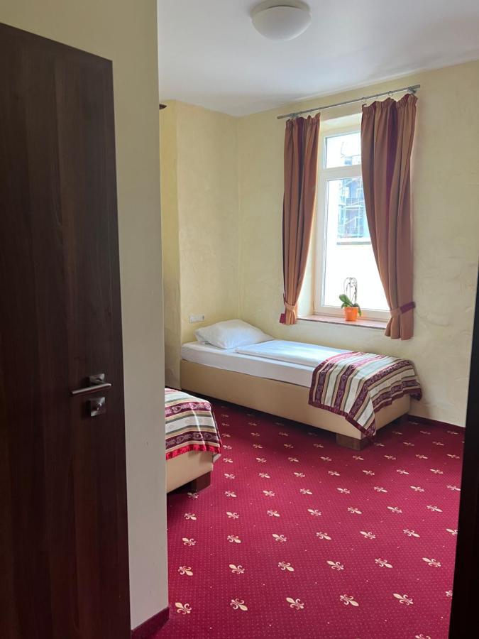 Hotel Medaillon Magdeburg Ngoại thất bức ảnh