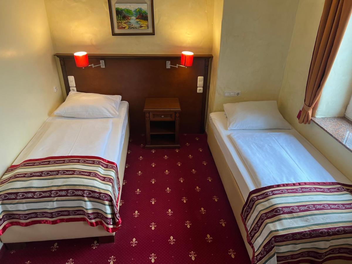 Hotel Medaillon Magdeburg Ngoại thất bức ảnh