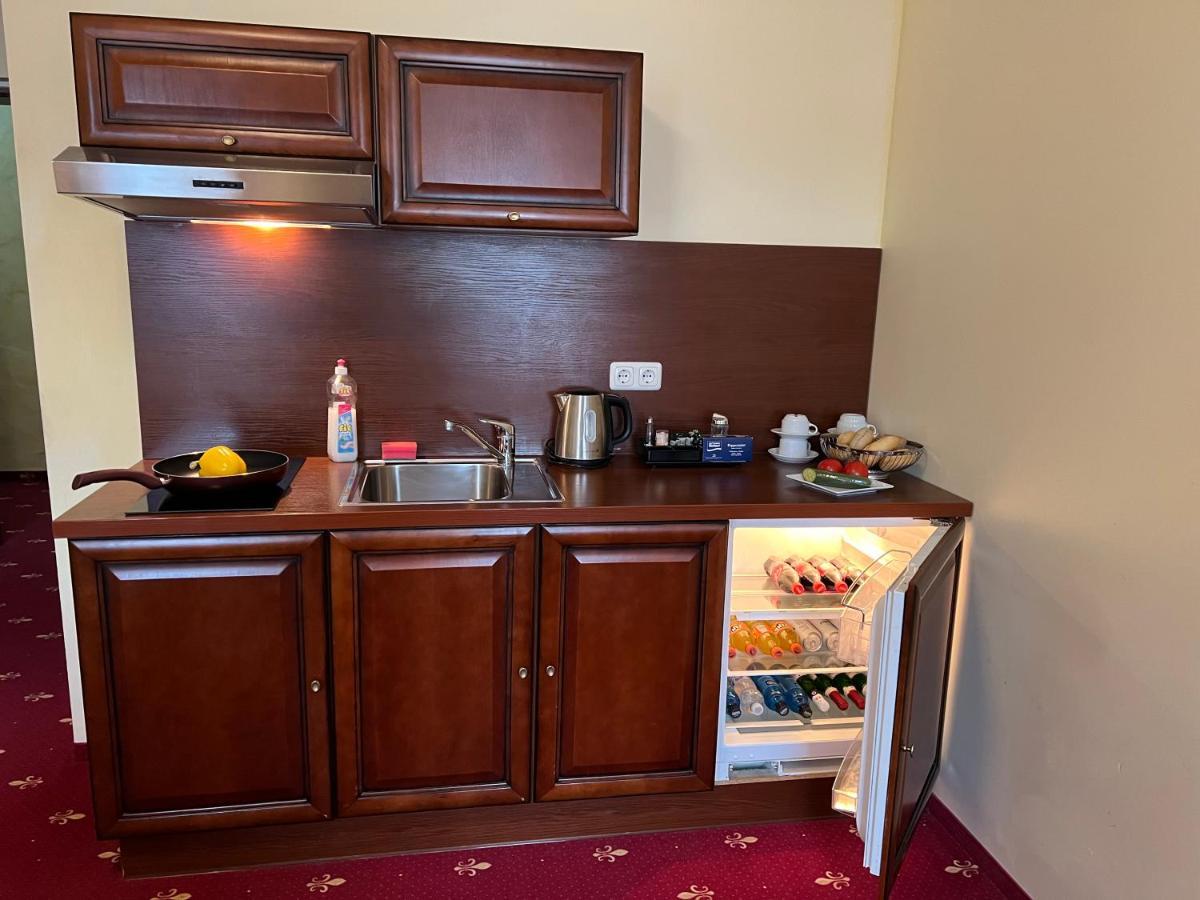 Hotel Medaillon Magdeburg Ngoại thất bức ảnh