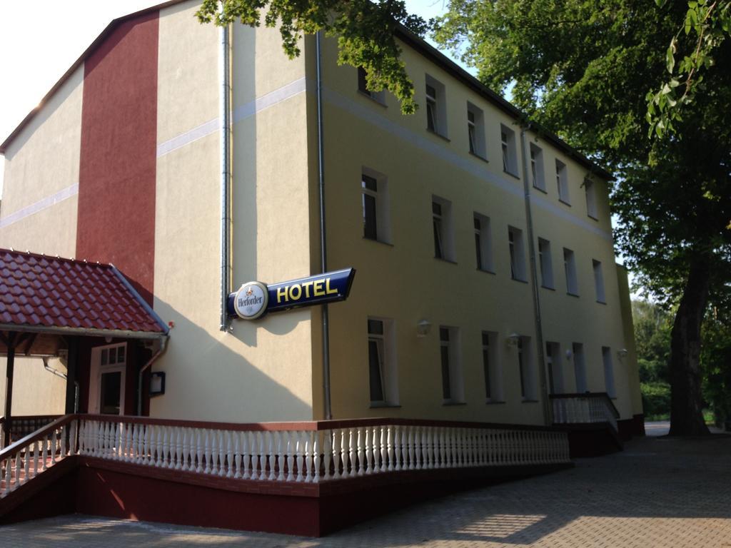 Hotel Medaillon Magdeburg Ngoại thất bức ảnh
