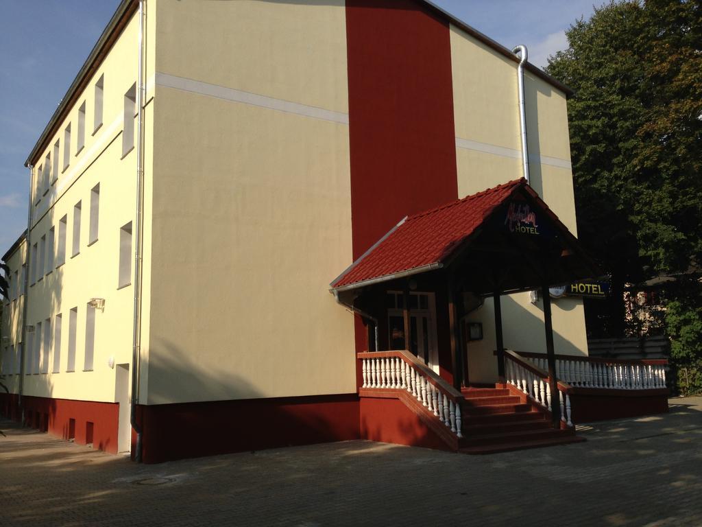 Hotel Medaillon Magdeburg Ngoại thất bức ảnh