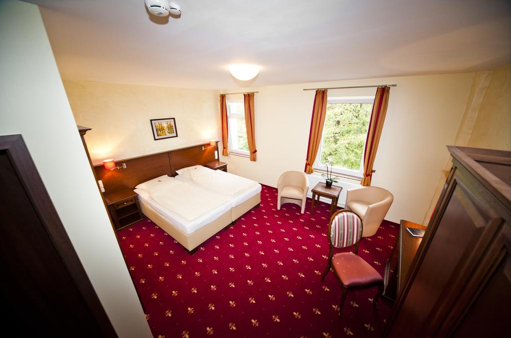 Hotel Medaillon Magdeburg Ngoại thất bức ảnh