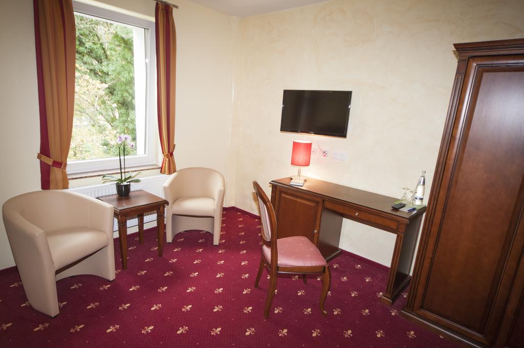 Hotel Medaillon Magdeburg Ngoại thất bức ảnh