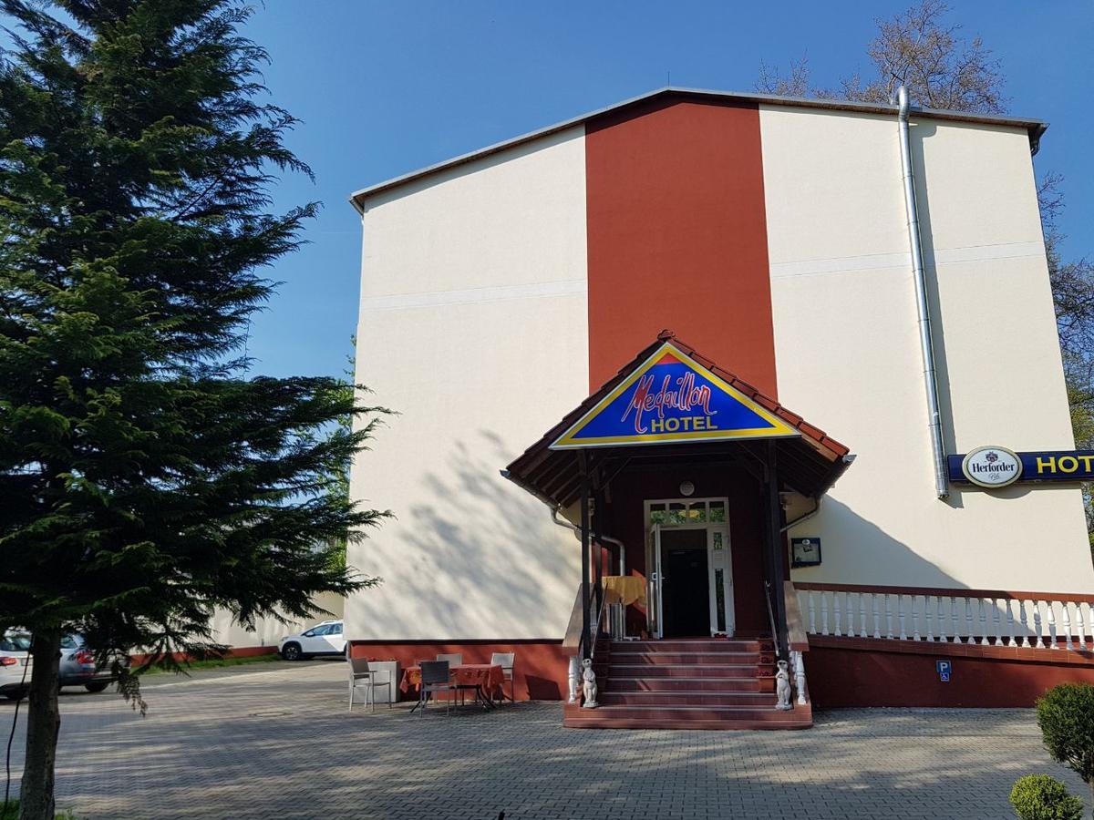 Hotel Medaillon Magdeburg Ngoại thất bức ảnh
